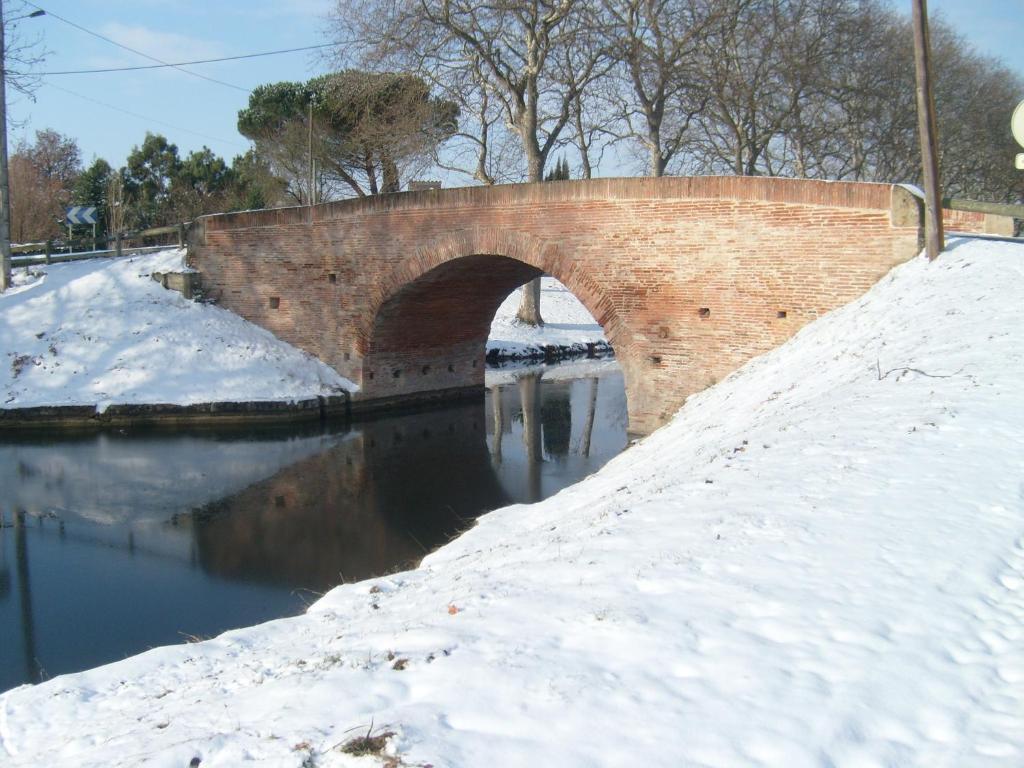 La chambre d'hôte Au Gré Du Temps Montlaur (Haute-Garonne) Exterior foto